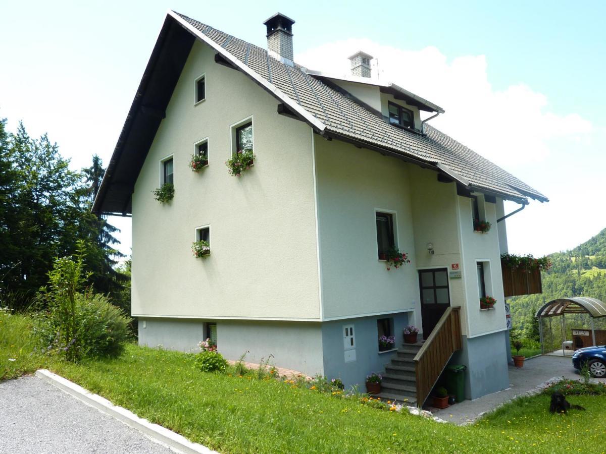 Apartments Pri Marjetki Cerkno Exteriör bild