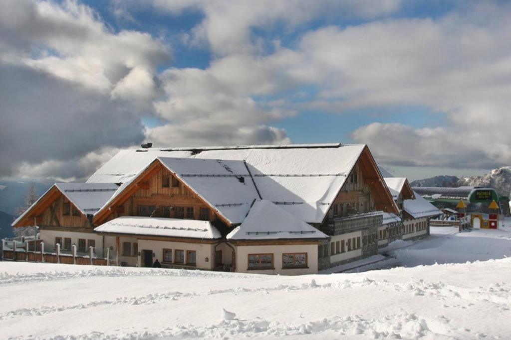 Apartments Pri Marjetki Cerkno Exteriör bild